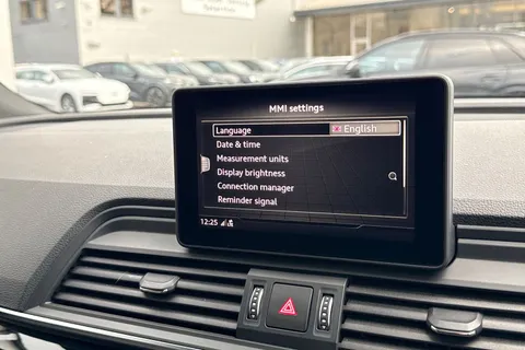 DF69VTT Audi Q5 Black Edition 45 TFSI quattro 245 PS S tronic Thumbnail #45