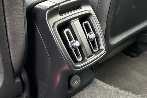 OE23DWU Polestar Polestar 2 Single Motor 78kWh Long Range Fastback Auto FWD 5dr Thumbnail #33