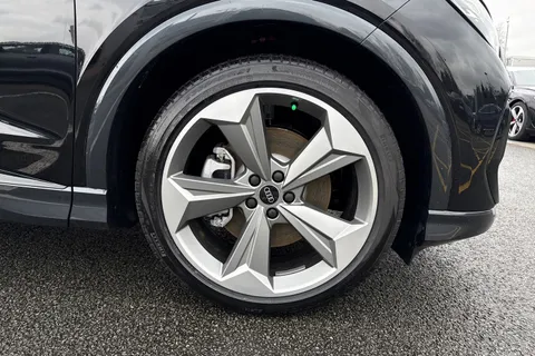  Audi Q4 e-tron 40 Black Edition Sportback Auto 5dr 63kWh Thumbnail #11