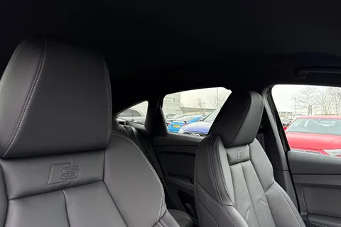  Audi Q4 e-tron 40 Black Edition Sportback Auto 5dr 63kWh Thumbnail #24