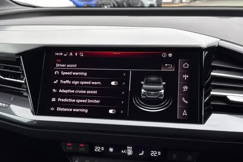  Audi Q4 e-tron 40 Black Edition Sportback Auto 5dr 63kWh Thumbnail #31