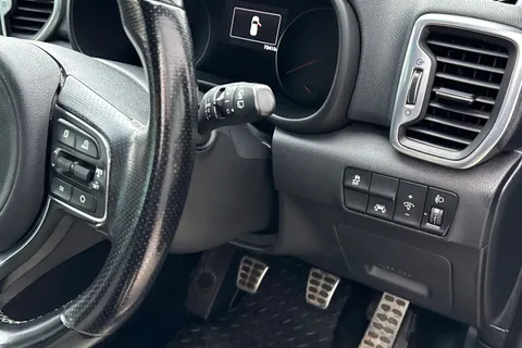 LD18URS Kia Sportage 2.0 CRDi GT-Line AWD Euro 6 5dr Thumbnail #39