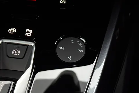  Audi Q4 e-tron 40 Black Edition Sportback Auto 5dr 63kWh Thumbnail #50