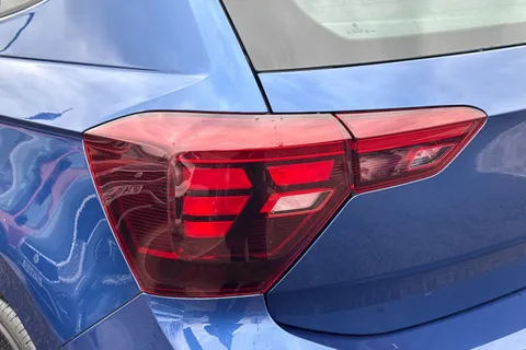 GJ25SVZ Volkswagen Polo 1.0 TSI Life 5dr DSG Thumbnail #9