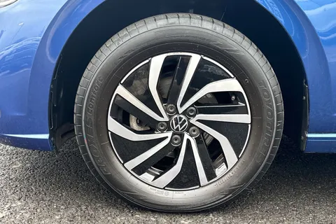 GJ25SVZ Volkswagen Polo 1.0 TSI Life 5dr DSG Thumbnail #13