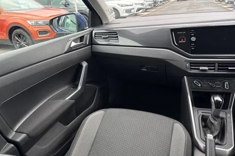 GJ25SVZ Volkswagen Polo 1.0 TSI Life 5dr DSG Thumbnail #21