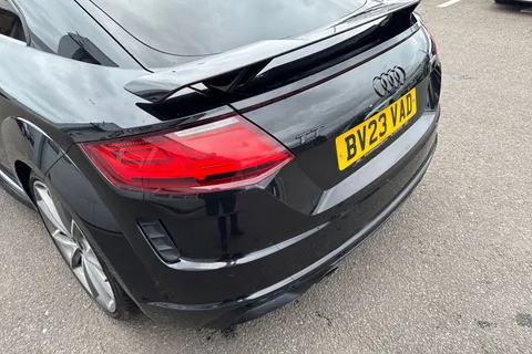 BV23VAD Audi TT Coup- Black Edition 45 TFSI quattro 245 PS S tronic Thumbnail #8