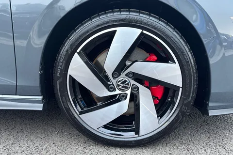 KP75LFA Volkswagen Golf 2.0 TSI 265 GTI 5dr DSG Thumbnail #11