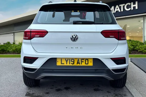 LY19AFO Volkswagen T-Roc 1.6 TDI SE Euro 6 (s/s) 5dr Thumbnail #5