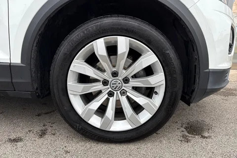 LY19AFO Volkswagen T-Roc 1.6 TDI SE Euro 6 (s/s) 5dr Thumbnail #12