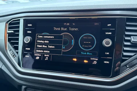 LY19AFO Volkswagen T-Roc 1.6 TDI SE Euro 6 (s/s) 5dr Thumbnail #49