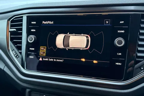 LY19AFO Volkswagen T-Roc 1.6 TDI SE Euro 6 (s/s) 5dr Thumbnail #51