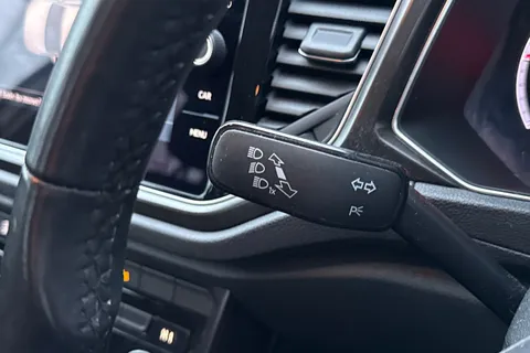 LY19AFO Volkswagen T-Roc 1.6 TDI SE Euro 6 (s/s) 5dr Thumbnail #53