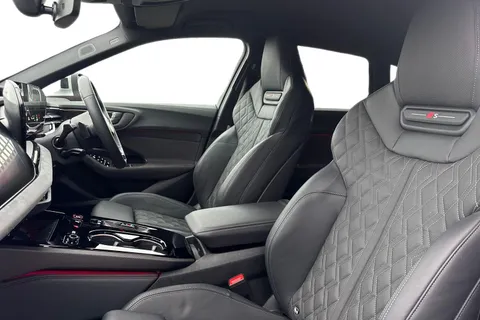 KY74FLE Audi S5 Avant Launch Edition TFSI  367 PS S tronic Thumbnail #17