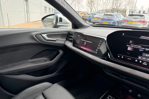 KY74FLE Audi S5 Avant Launch Edition TFSI  367 PS S tronic Thumbnail #21