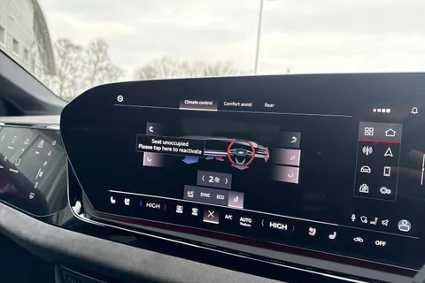 KY74FLE Audi S5 Avant Launch Edition TFSI  367 PS S tronic Thumbnail #23