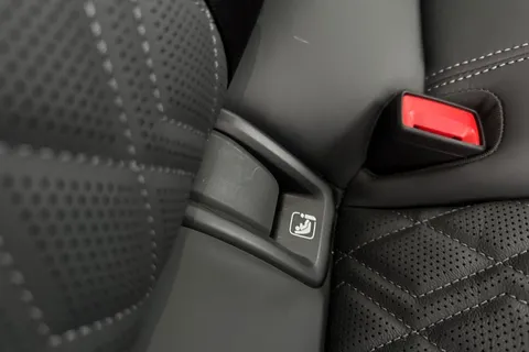 KY74FLE Audi S5 Avant Launch Edition TFSI  367 PS S tronic Thumbnail #41