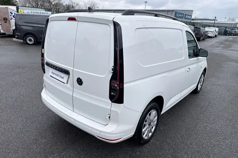 DA25AOL Volkswagen Caddy C20 Cargo Commerce Pro SWB 122 PS 2.0 TDI 7sp DSG Thumbnail #9