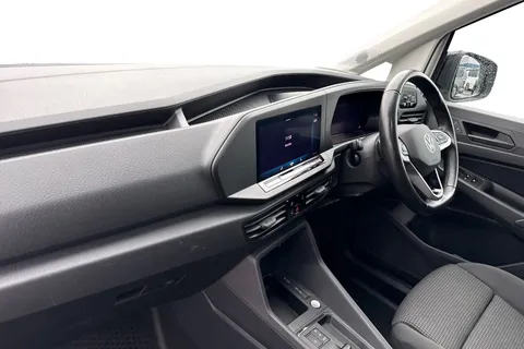 DA25AOL Volkswagen Caddy C20 Cargo Commerce Pro SWB 122 PS 2.0 TDI 7sp DSG Thumbnail #16