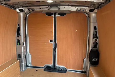 BJ25ZZC Volkswagen Transporter 2.0 TDI 150 Commerce Van Auto Thumbnail #19