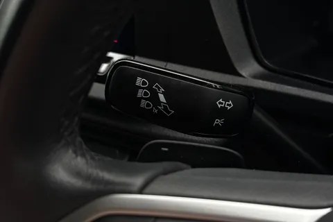 DA25CZJ Volkswagen Caddy Maxi 2.0 TDI 122PS Commerce Pro Van DSG [Tech Pack] Thumbnail #37