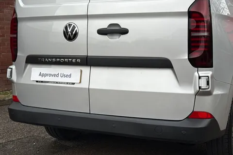 BJ25ZZC Volkswagen Transporter 2.0 TDI 150 Commerce Van Auto Thumbnail #38