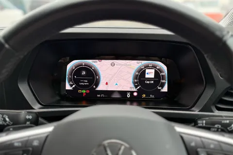 DA25CZJ Volkswagen Caddy Maxi 2.0 TDI 122PS Commerce Pro Van DSG [Tech Pack] Thumbnail #42