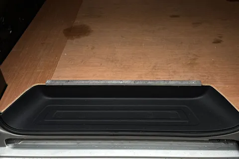 BJ25ZZC Volkswagen Transporter 2.0 TDI 150 Commerce Van Auto Thumbnail #50