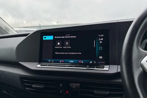 DA25AOL Volkswagen Caddy C20 Cargo Commerce Pro SWB 122 PS 2.0 TDI 7sp DSG Thumbnail #50