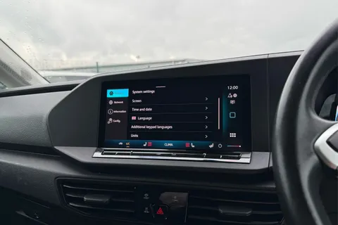 DA25AOL Volkswagen Caddy C20 Cargo Commerce Pro SWB 122 PS 2.0 TDI 7sp DSG Thumbnail #55