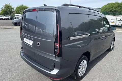 DA25CZJ Volkswagen Caddy Maxi 2.0 TDI 122PS Commerce Pro Van DSG [Tech Pack] Thumbnail #55