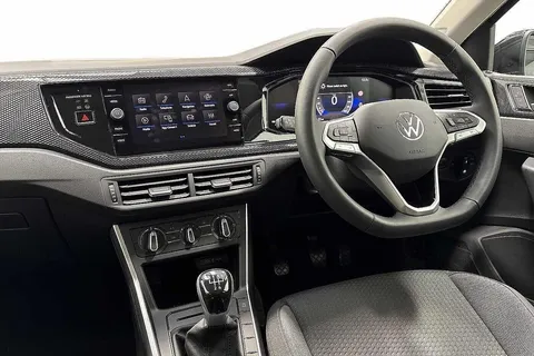 GL75FLH Volkswagen Polo 1.0 TSI Match 5dr Thumbnail #2