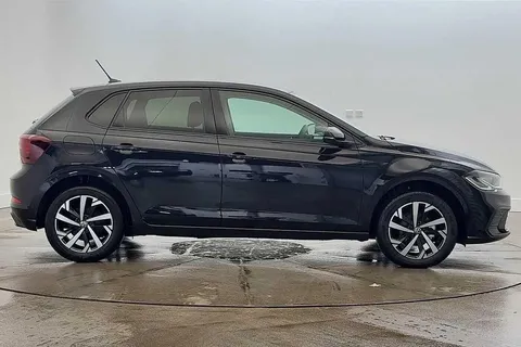 GL75FLH Volkswagen Polo 1.0 TSI Match 5dr Thumbnail #4