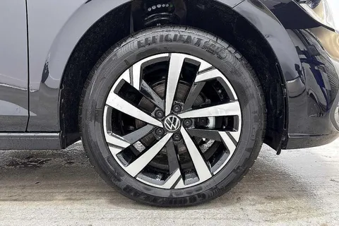 GL75FLH Volkswagen Polo 1.0 TSI Match 5dr Thumbnail #5