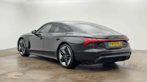 FM72KLO Audi RS e-tron GT Carbon Vorsprung   440,00 kW Thumbnail #2