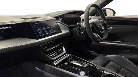 FM72KLO Audi RS e-tron GT Carbon Vorsprung   440,00 kW Thumbnail #8