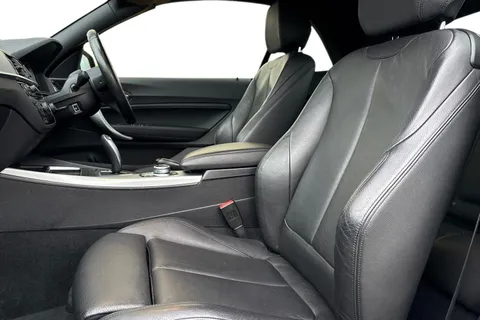 DL67ZNN BMW 2 Series 1.5 218i M Sport Auto Euro 6 (s/s) 2dr Thumbnail #17