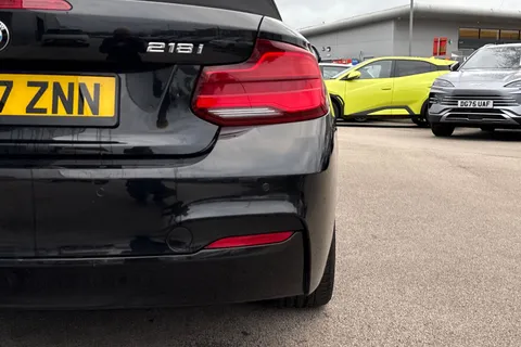 DL67ZNN BMW 2 Series 1.5 218i M Sport Auto Euro 6 (s/s) 2dr Thumbnail #28