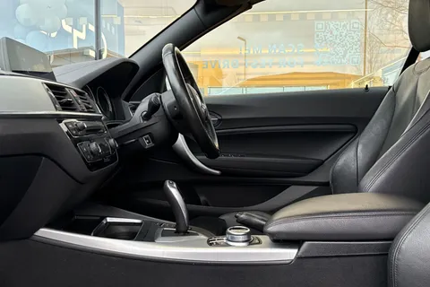 DL67ZNN BMW 2 Series 1.5 218i M Sport Auto Euro 6 (s/s) 2dr Thumbnail #31