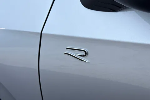 ND25CJV Volkswagen Golf 1.5 eTSI 150 R-Line 5dr DSG **18' LEEDS ALLOYS + SPACE SAVER SPARE WHEEL** Thumbnail #28