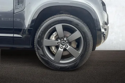 KJ24AHD Land Rover Defender 110 2.0 P400e X-Dynamic HSE 5dr Thumbnail #10