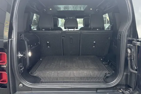 KJ24AHD Land Rover Defender 110 2.0 P400e X-Dynamic HSE 5dr Thumbnail #12