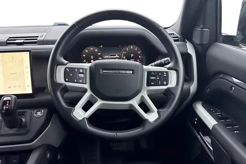 KJ24AHD Land Rover Defender 110 2.0 P400e X-Dynamic HSE 5dr Thumbnail #17