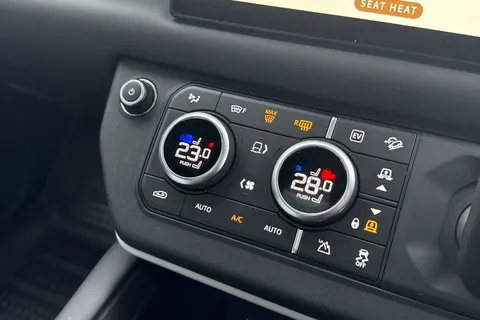 KJ24AHD Land Rover Defender 110 2.0 P400e X-Dynamic HSE 5dr Thumbnail #24