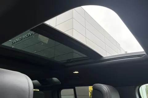 KJ24AHD Land Rover Defender 110 2.0 P400e X-Dynamic HSE 5dr Thumbnail #34