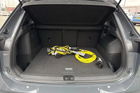 7 of 52 for Volkswagen Tiguan 1.5 TSI eHybrid 19.7kWh R-Line DSG Euro 6 (s/s) 5dr