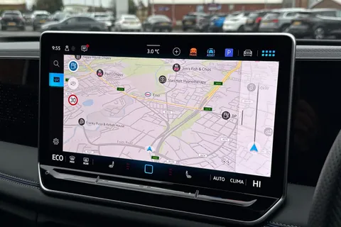 17 of 52 for Volkswagen Tiguan 1.5 TSI eHybrid 19.7kWh R-Line DSG Euro 6 (s/s) 5dr