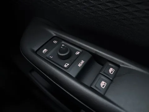 MF25OOJ CUPRA Born 170kW e-Boost V1 59kWh 5dr Auto Thumbnail #18