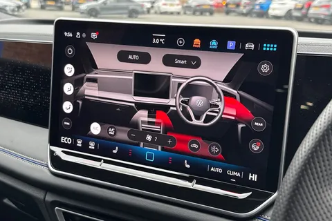 22 of 52 for Volkswagen Tiguan 1.5 TSI eHybrid 19.7kWh R-Line DSG Euro 6 (s/s) 5dr