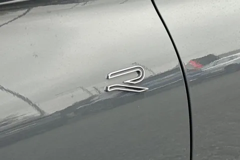 29 of 52 for Volkswagen Tiguan 1.5 TSI eHybrid 19.7kWh R-Line DSG Euro 6 (s/s) 5dr